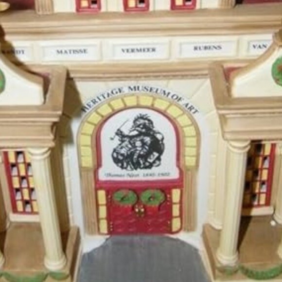 Department 56 Christmas in the City Heritage Museum of Art 58831 - Picture 2 of 2